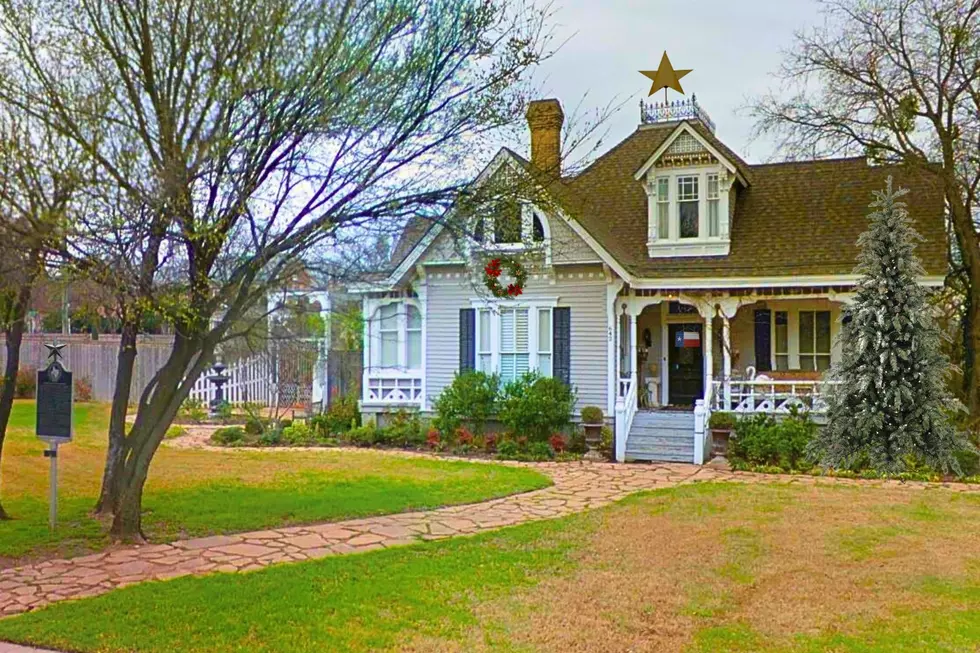 Celebrate the Holidays in Style at Abilene’s Victorian Treasure